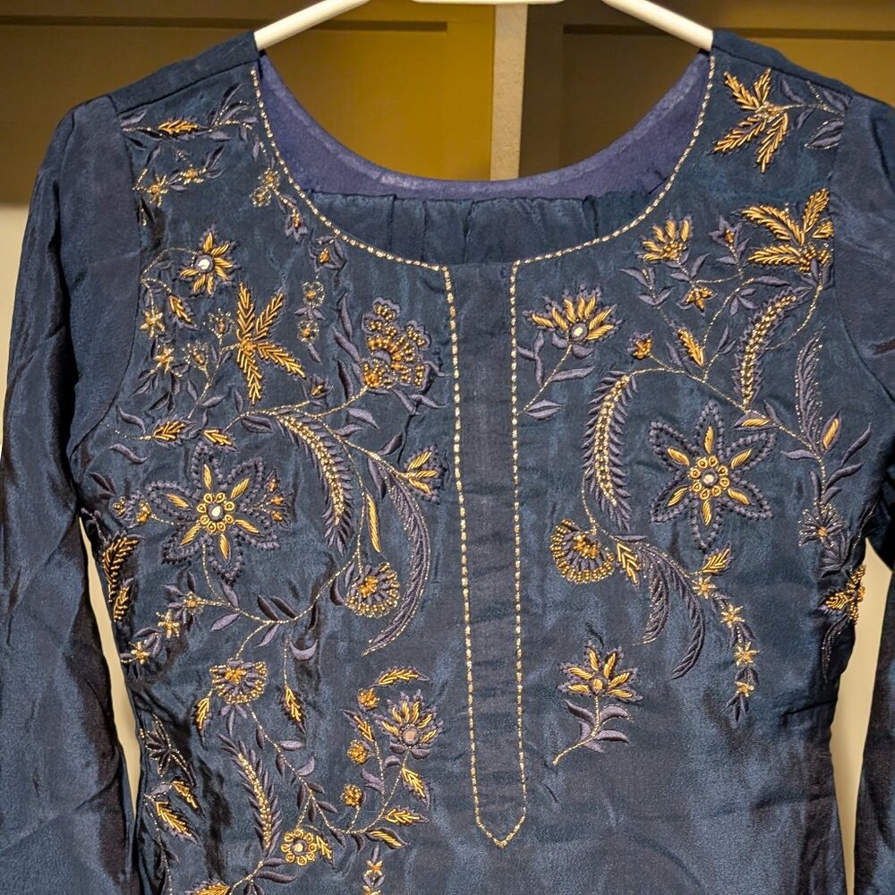 Amna Ismail Blue Shalwar Kameez